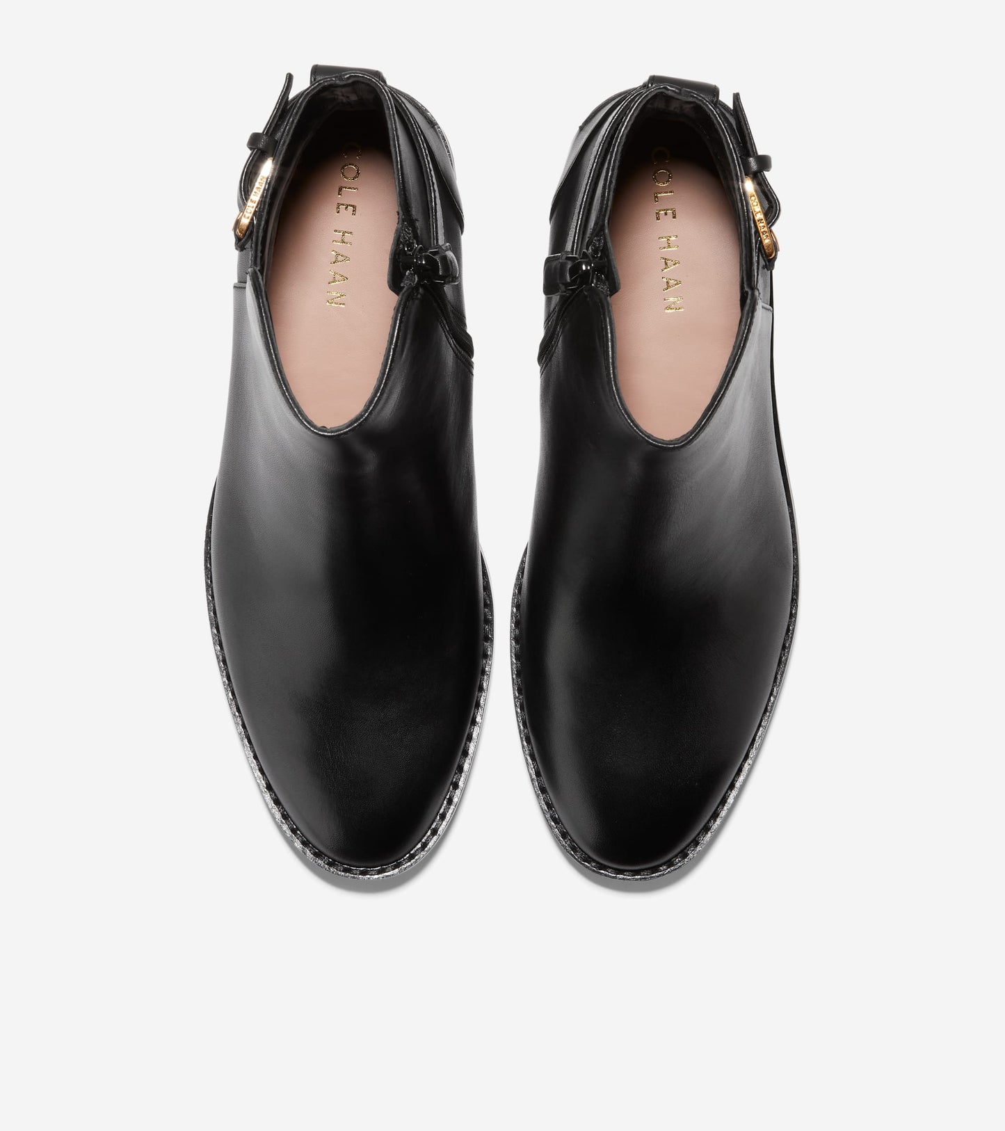 W29163:BLACK LTR (8086201336055)
