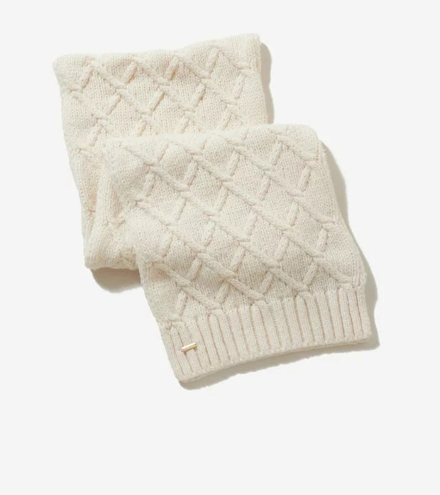 Diamond Cable Scarf (8060270739703) (8088739021047)