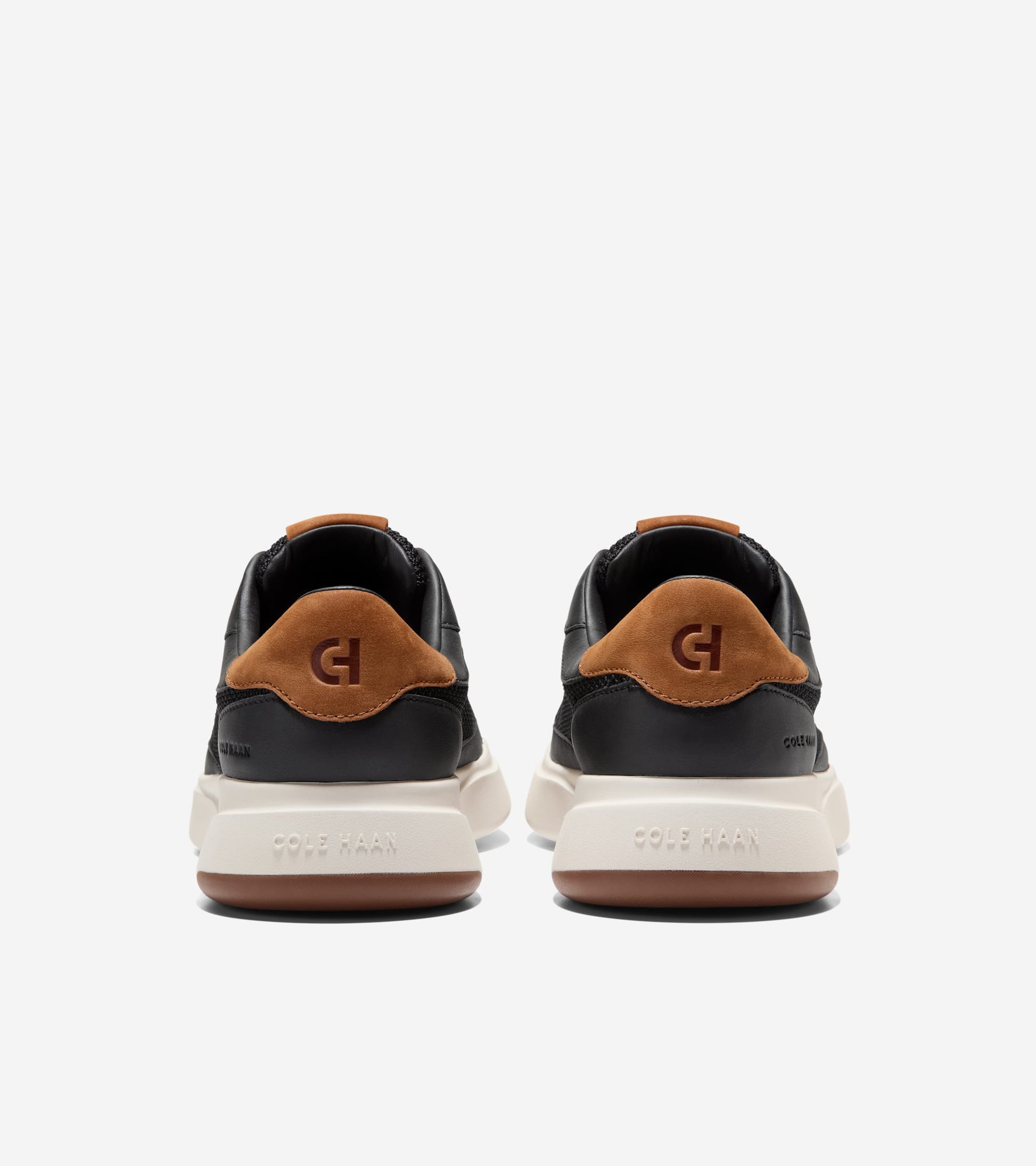 C43524:BLACK / CH NEW CARAMEL NUBUCK / IVORY