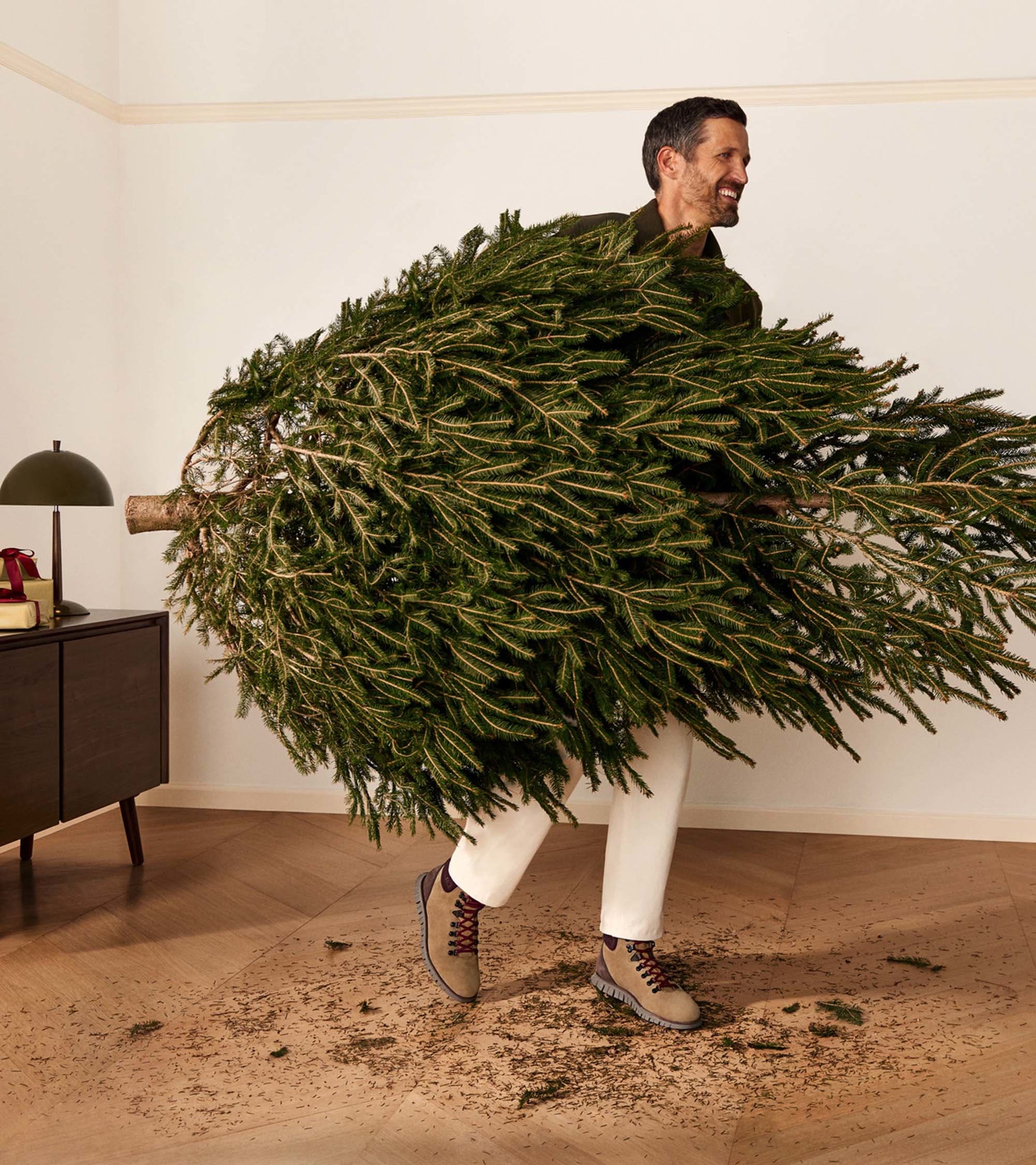 C41371:CH GOLDEN HONEY NUBUCK / CH DARK CHOCOLATE / CH TRUFFLE WP