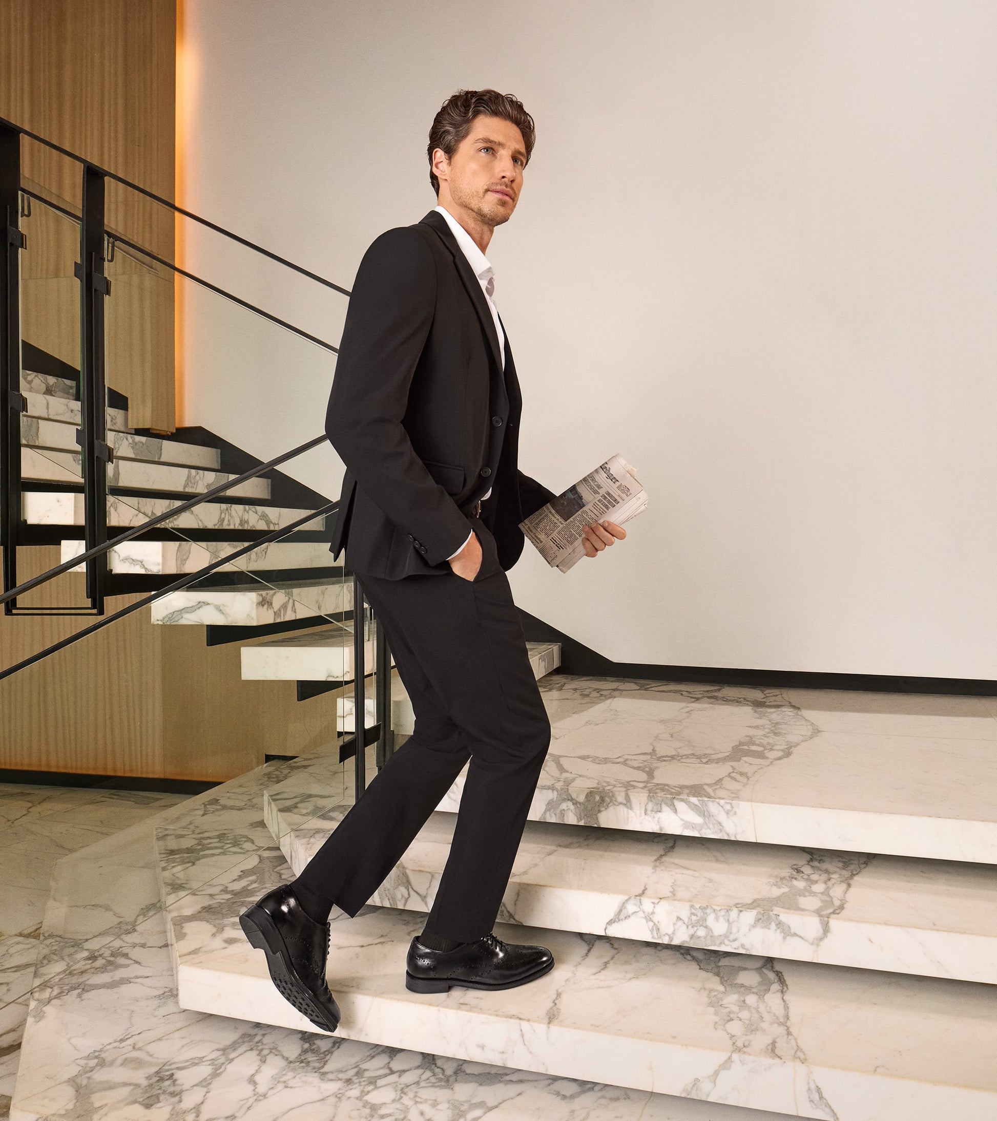 C42193:BLACK / BLACK