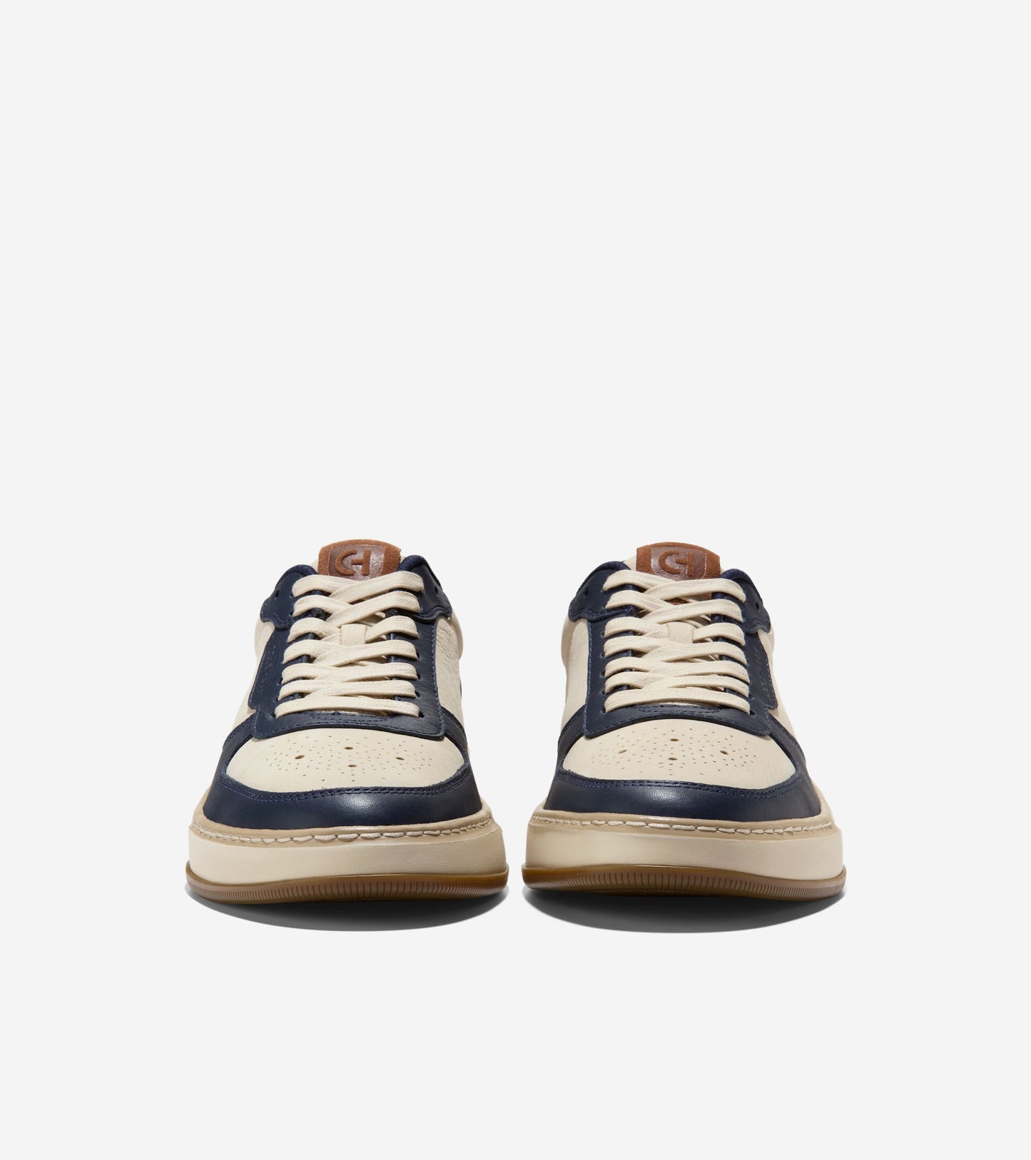 C43475:ANGORA NUBUCK / NAVY BLAZER / IVORY