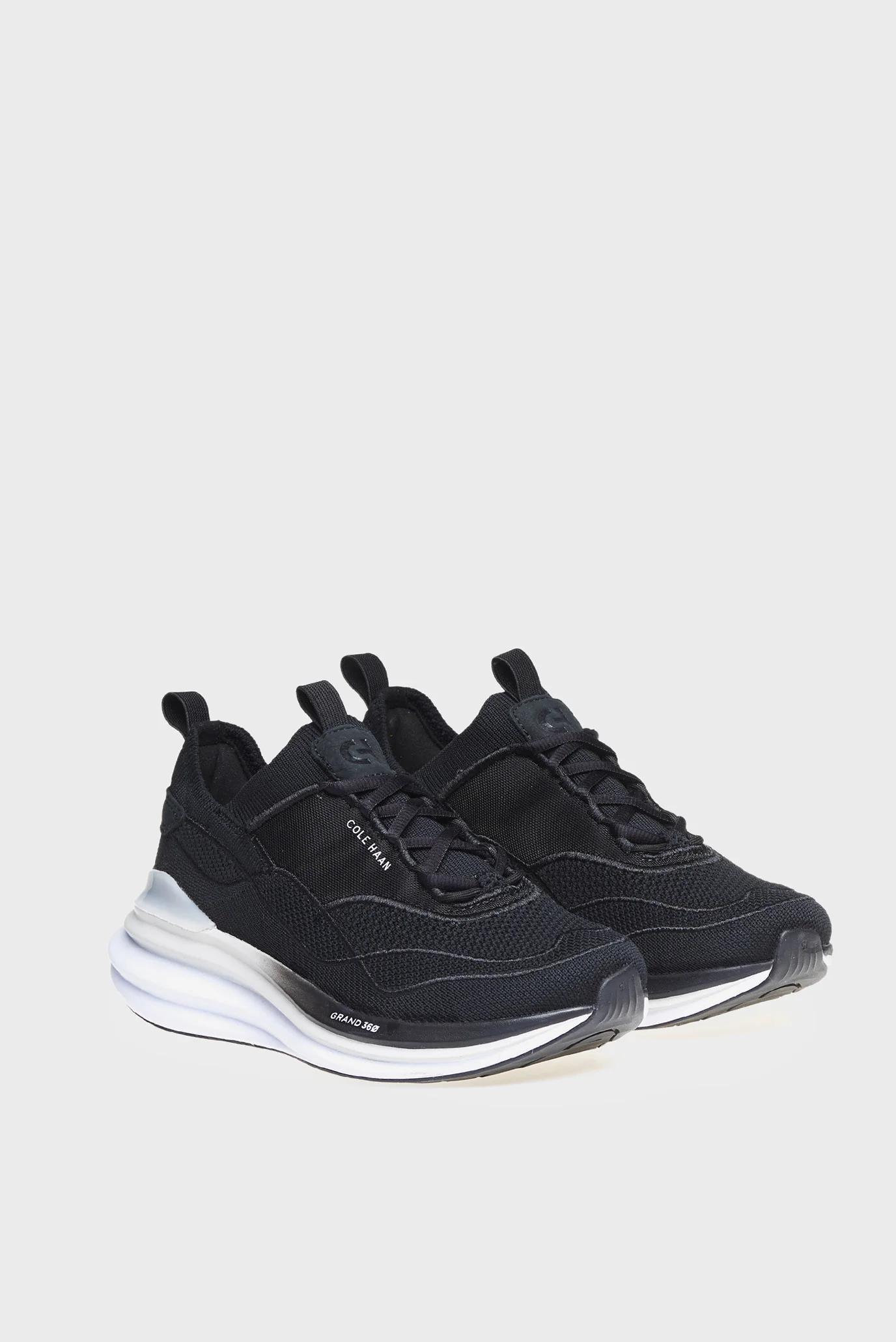 Men's ØriginalGrand Quadstar Stitchlite™ Running Sneakers